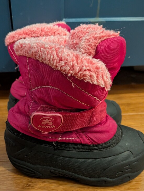 Kamik Other - Kamik Kids Pink Winter Boots with Faux Fur size 7